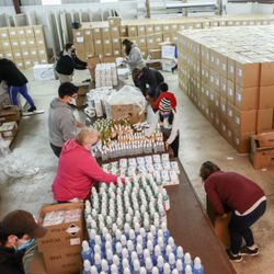 packing care boxes
